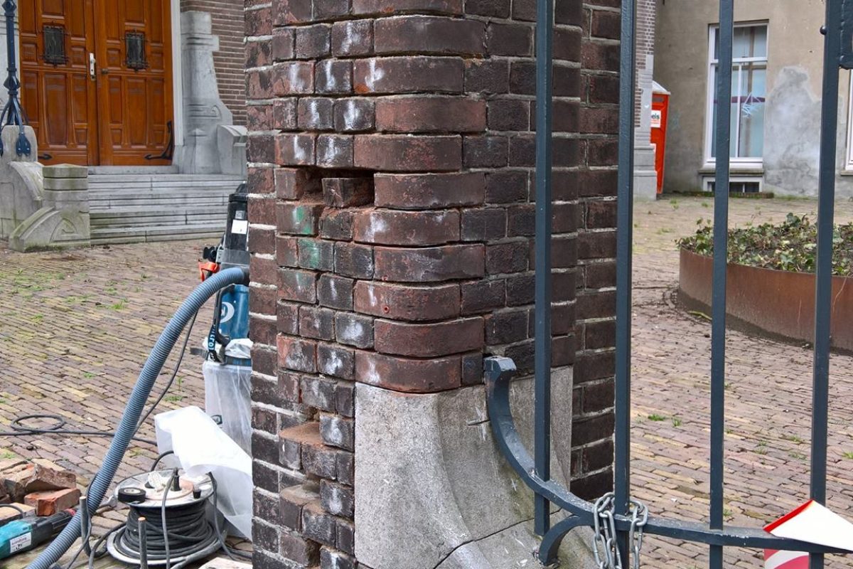 Gevelrestauratie monumentale tuinmuur in Arnhem