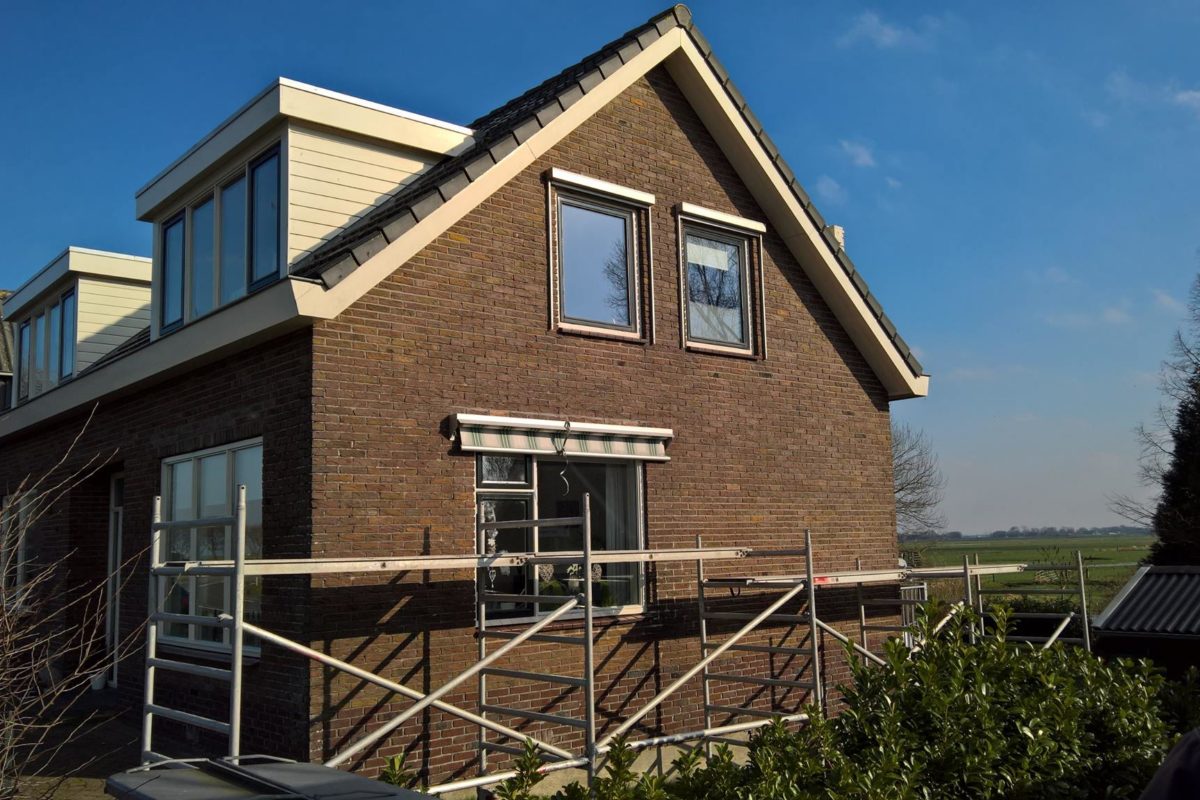 Gevelrenovatie vrijstaande woning in Genemuiden