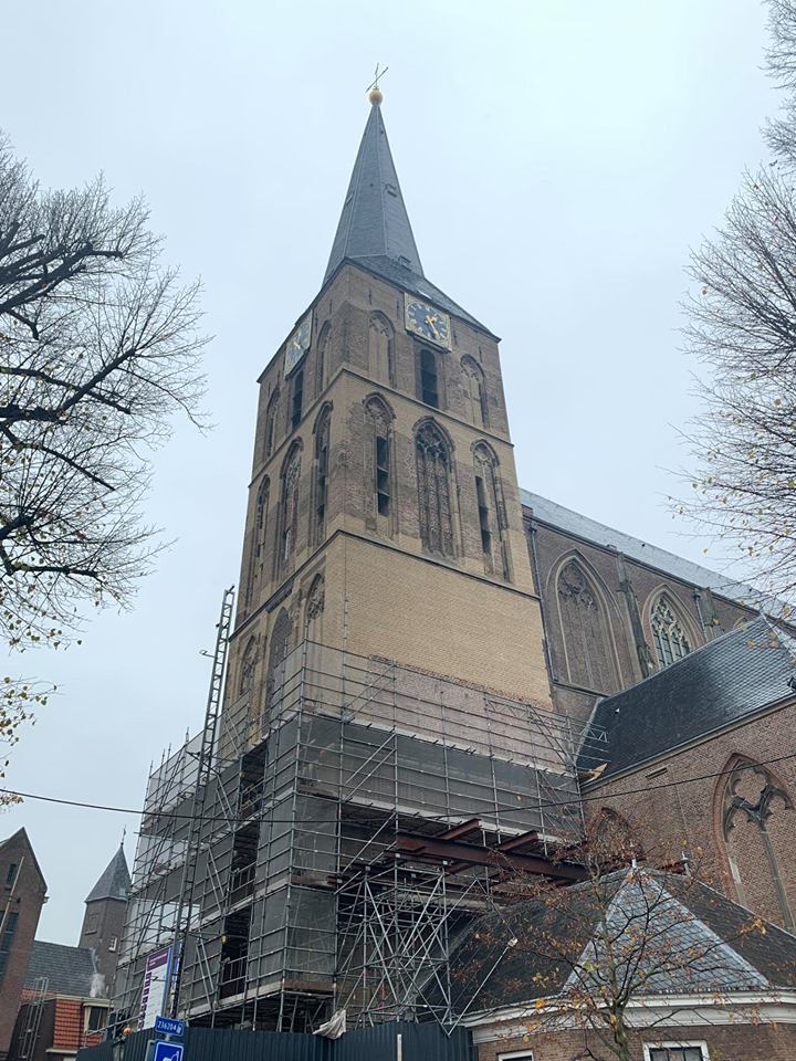 Bovenkerk in Kampen is gerestaureerd. Monumentenzorg door Voegbedrijf Heldoorn.