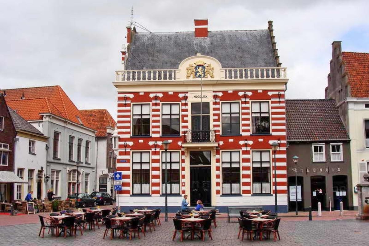 Gevelrestauratie Stadhuis in Hattem